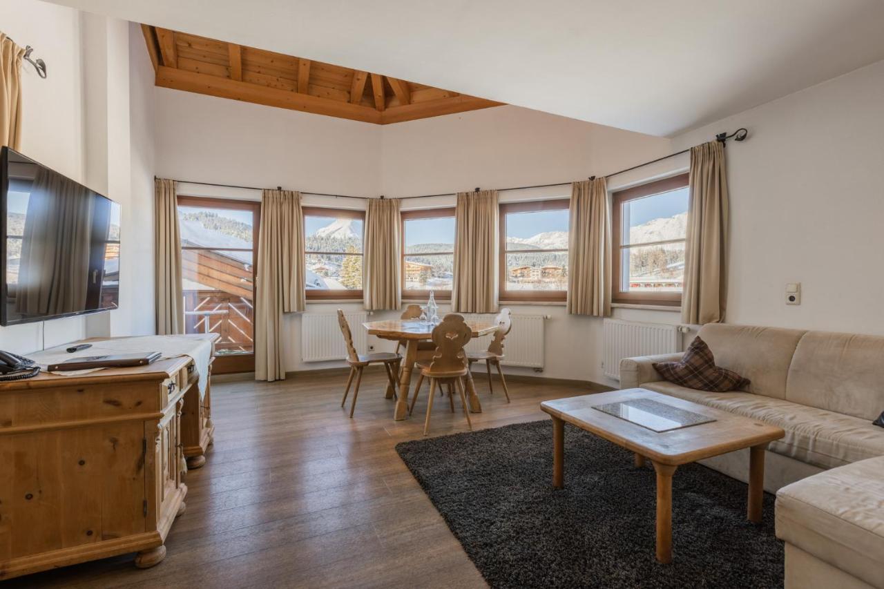 Hotel Central Seefeld in Tirol Luaran gambar