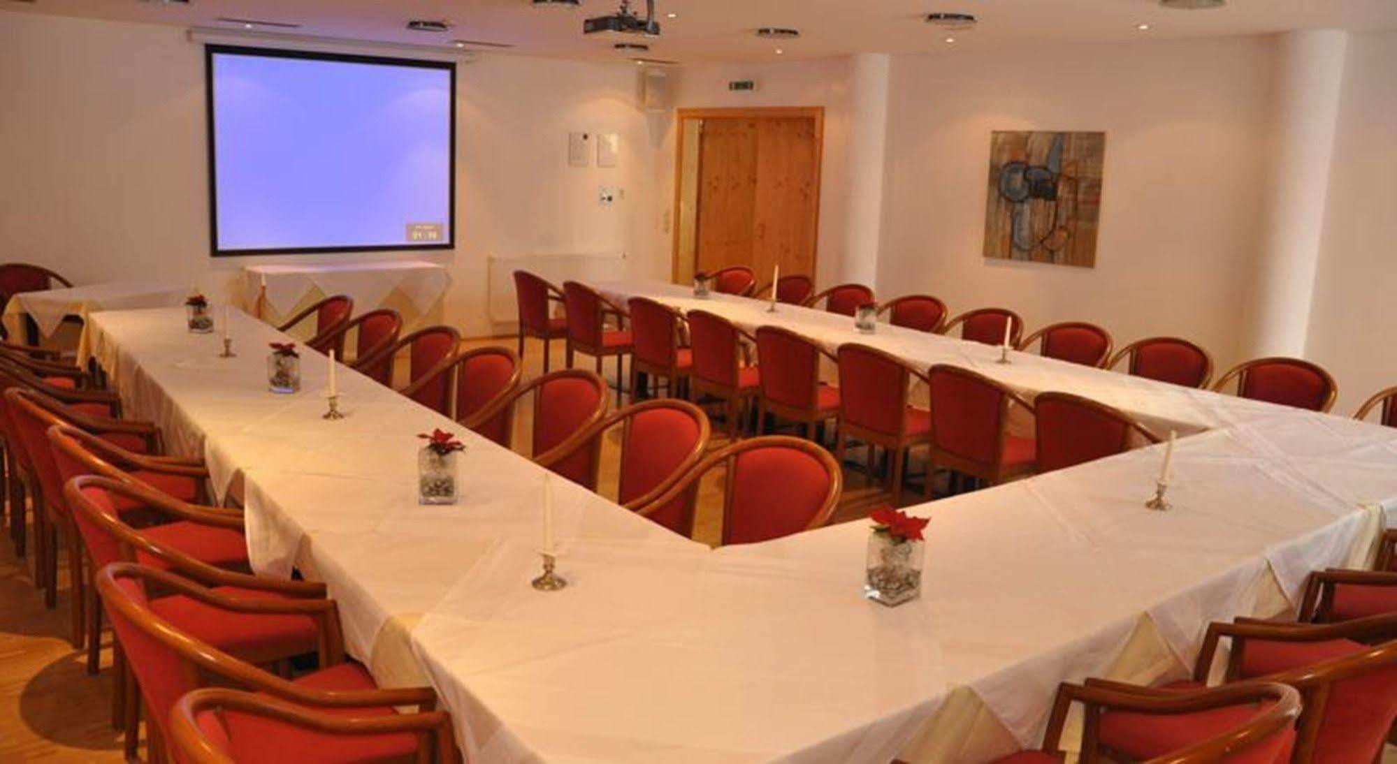 Hotel Central Seefeld in Tirol Luaran gambar